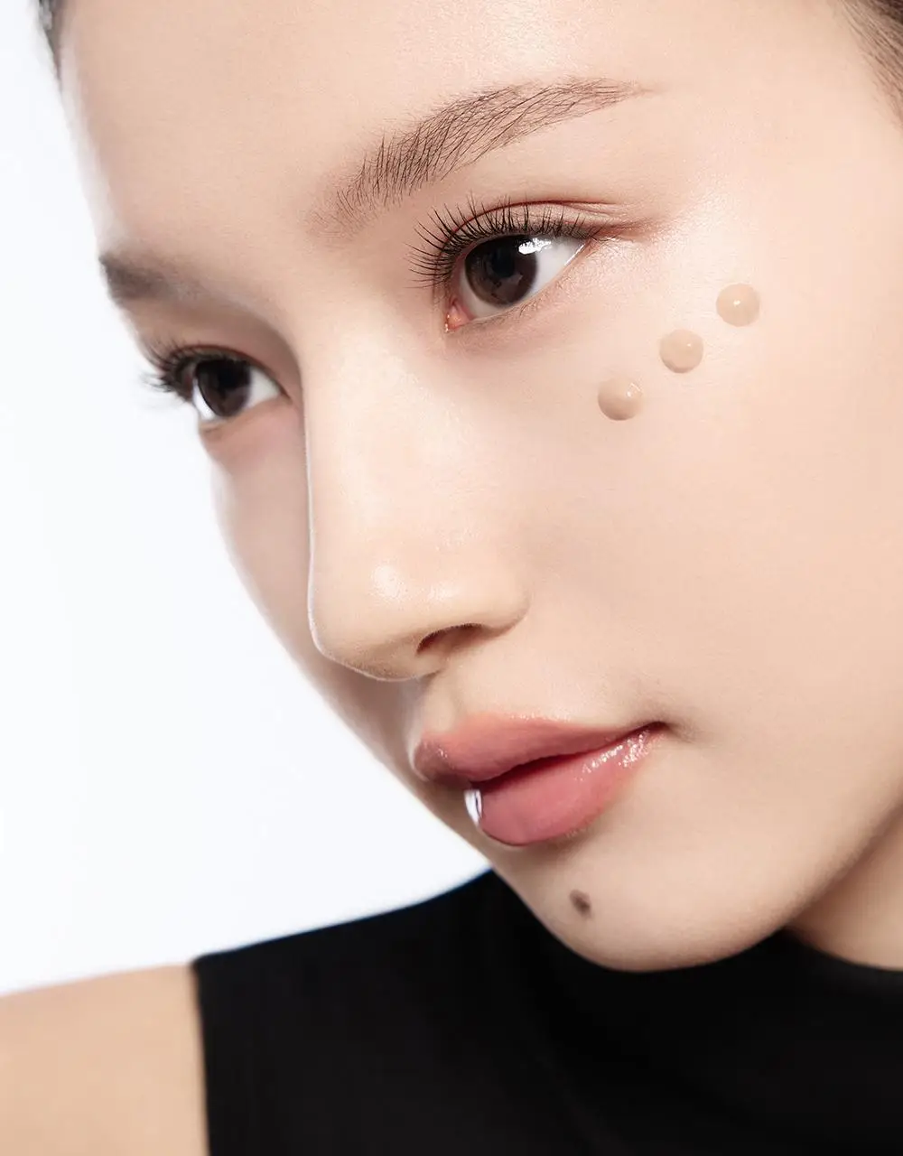 [NEW 컬러] VDL 커버스테인 퍼펙팅 파운데이션 30ml 상세페이지 18